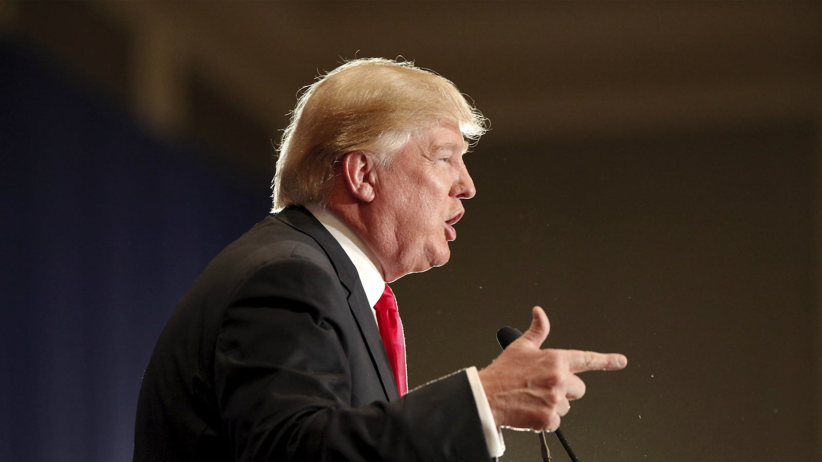 cheats/2016/01/19/trump-won-t-comment-on-flint-crisis/160107-trump-tariff-cheat_kotpzb