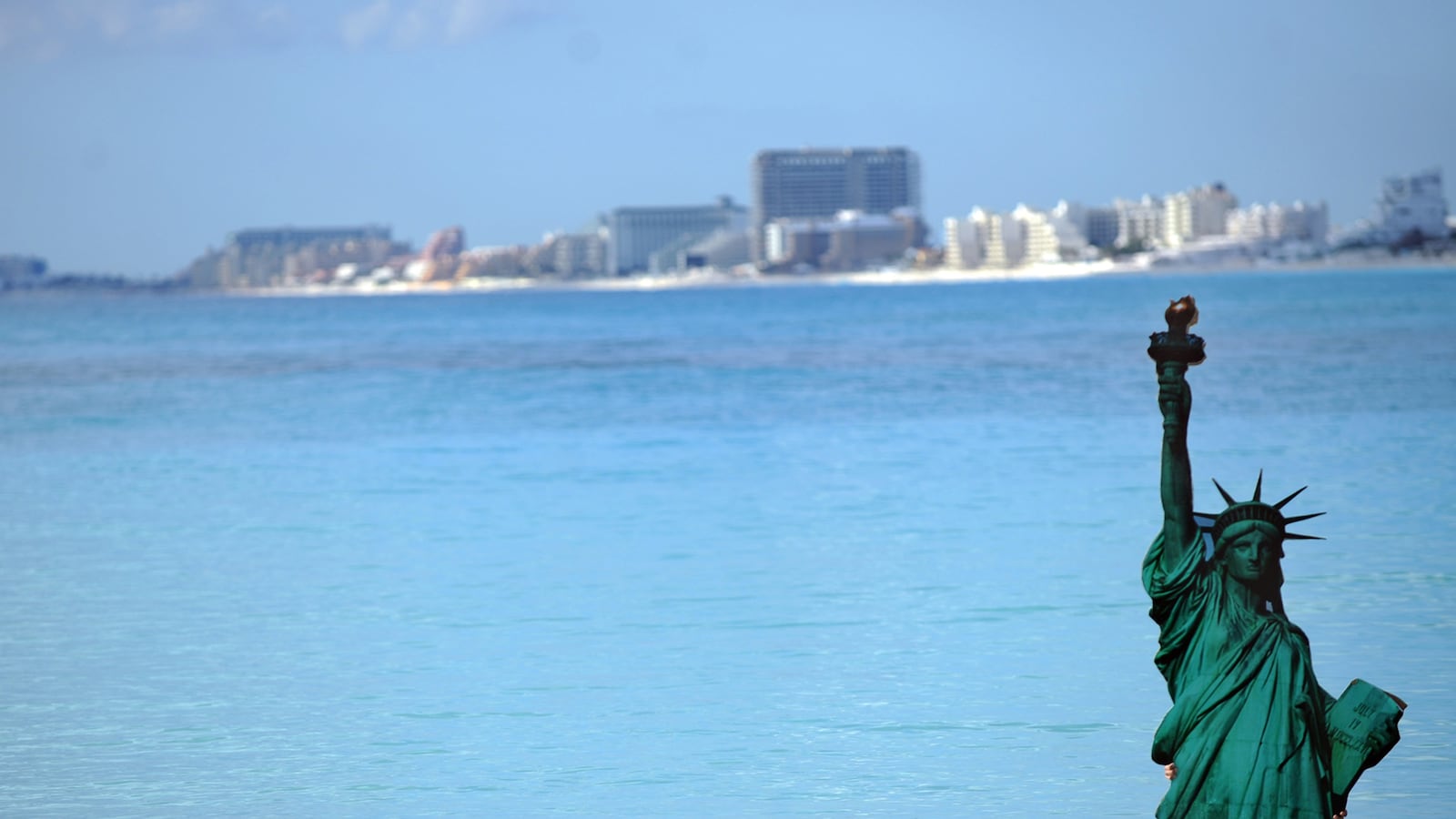 articles/2014/05/12/our-ruling-ideology-is-denial/140511-linden-global-warming-tease_hdu3du