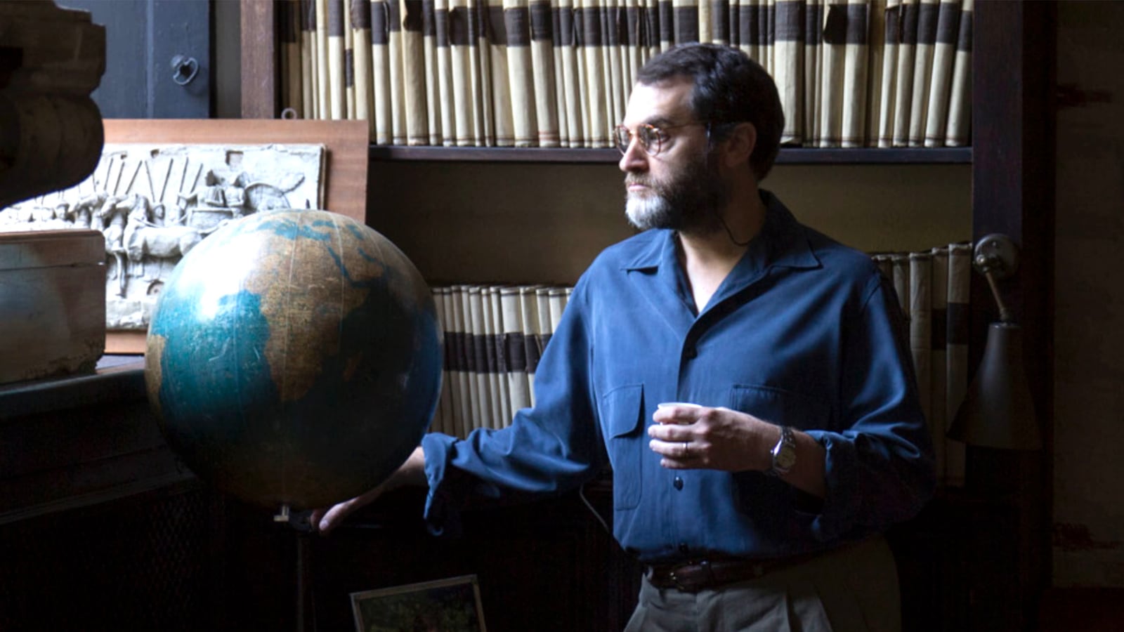 171128-fallon-Michael-Stuhlbarg-tease2_dc4dd2