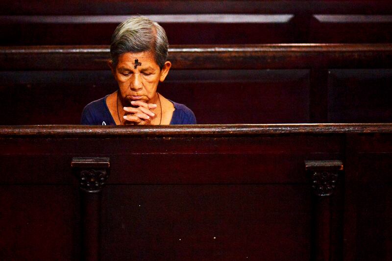 galleries/2017/04/12/christians-celebrate-holy-week-around-the-world/171104-holy-week-embed-4_defcqo