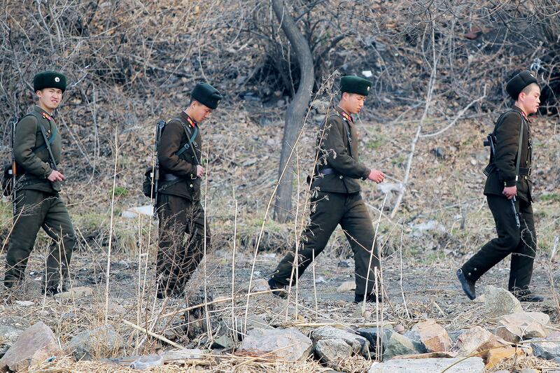 articles/2013/04/08/obama-can-help-stop-north-korea-by-promising-never-to-station-troops/130407-north-korea-beinart-embed_zm3yoe