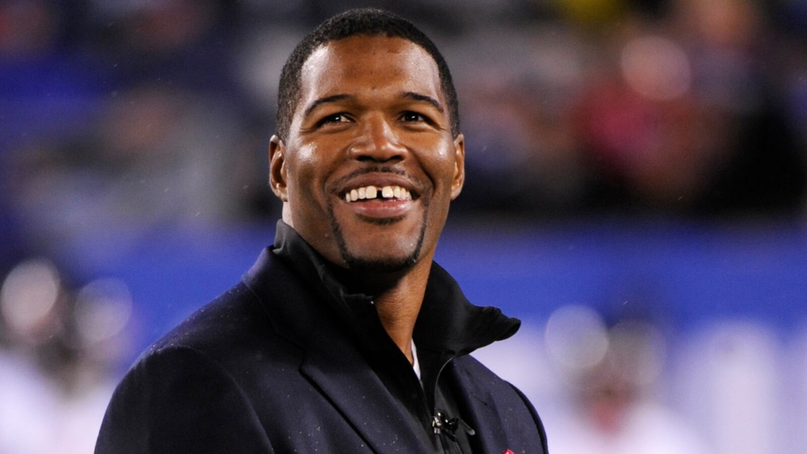 cheats/2012/08/21/michael-strahan-to-join-live/michael-strahan-cohost-live-with-kelly-cheat_jjinss