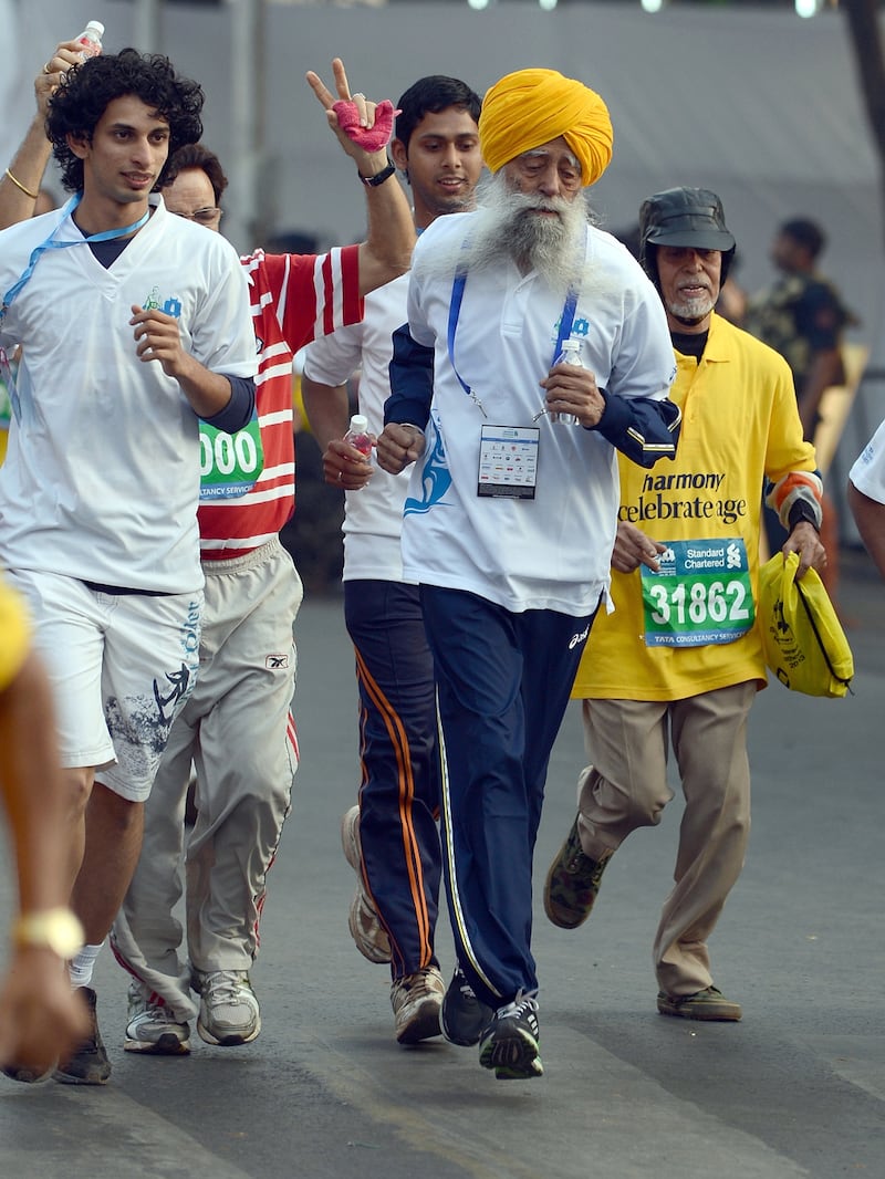 galleries/2013/09/02/extremely-athletic-and-incredibly-old-for-athletes-photos/130902-extreme-athlete-03_ygs3aw