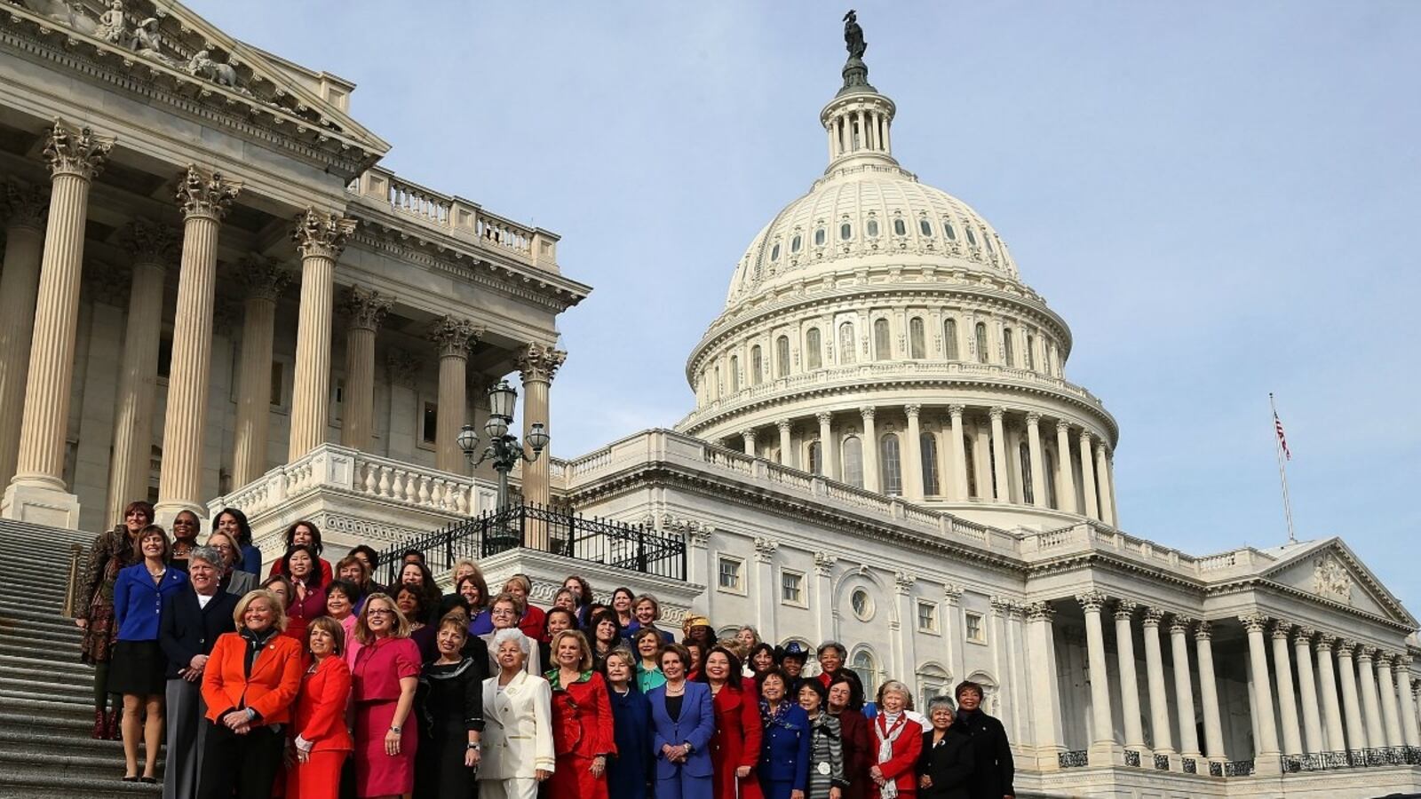 cheats/2013/01/04/pelosi-explains-photoshopped-image/pelosi-photoshopped-image_fbjpoi