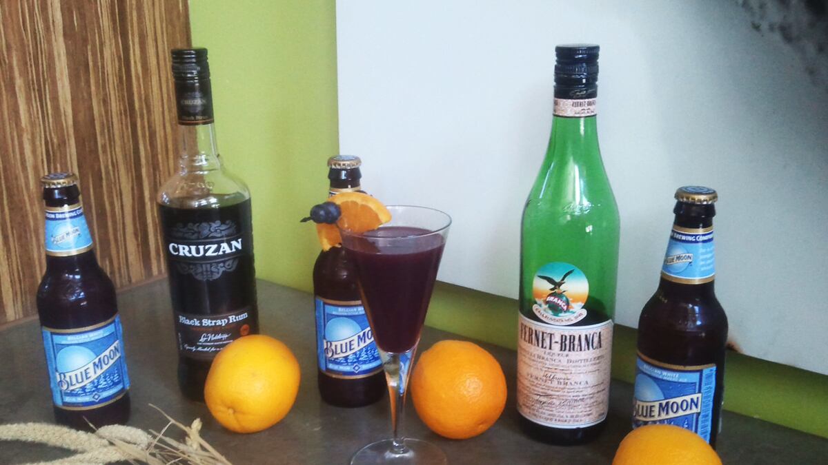 articles/2011/07/01/transformers-dark-of-the-moon-cocktails-inspired-from-film/transformer-cocktails-brown_qnzdfh