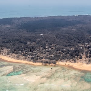 2022-01-18T065106Z_279266627_RC2N0S9TL4PP_RTRMADP_3_TONGA-VOLCANO_gykspd