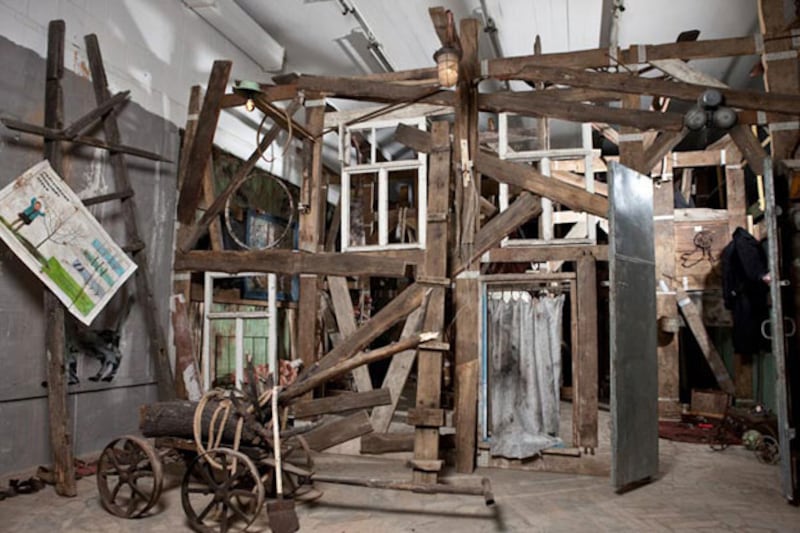 galleries/2009/06/01/national-pavilions/national-pavilion-14_ex4zcx