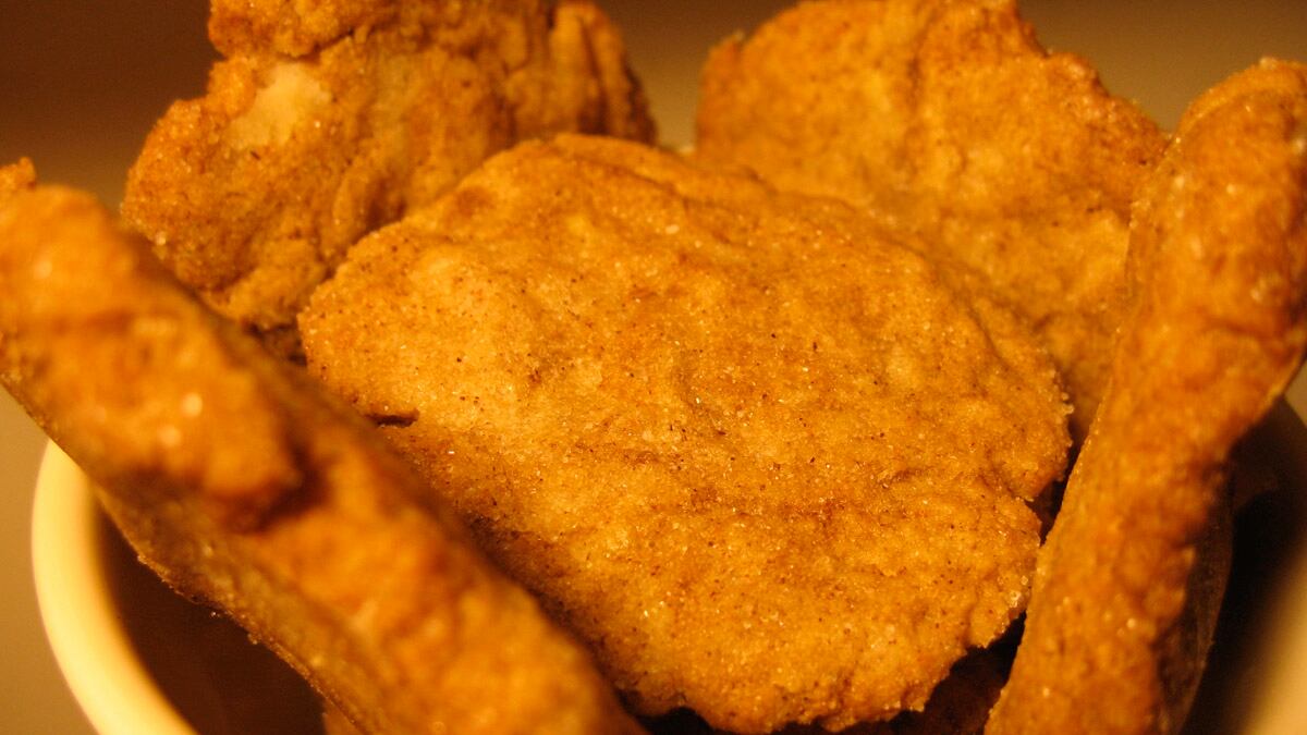 articles/2011/10/14/snickerdoodle-cookie-recipe-inspired-by-jonathan-franzen/freedom-cookies-chang_sdlxou