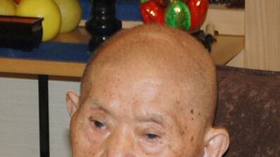cheats/2009/06/19/worldrsquos-oldest-man-dies/worlds-oldest-man_itf9sj
