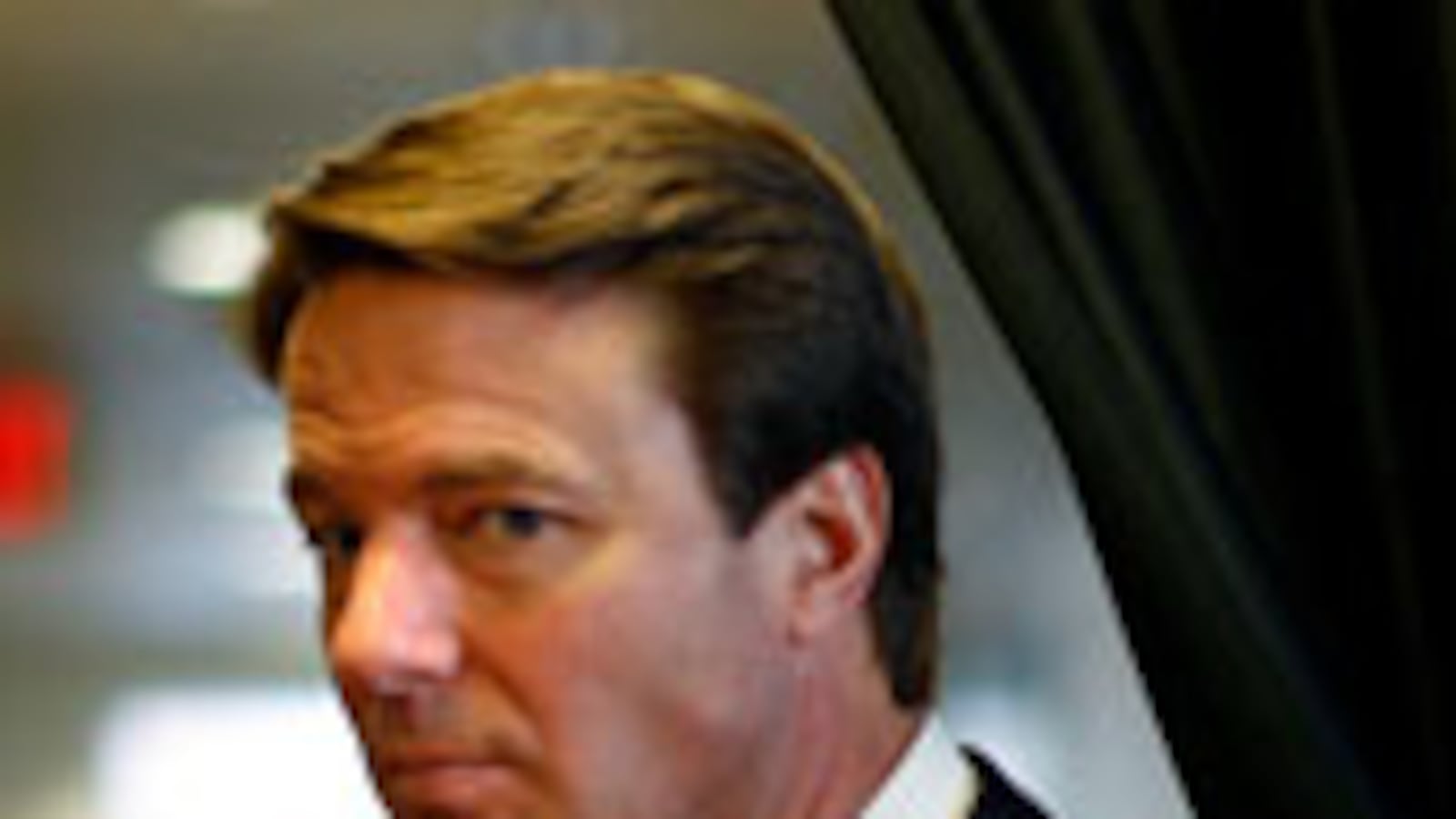 cheats/2009/05/04/john-edwardss-affair-under-investigation/02-sarlin-john-edwards-224_fmmawl