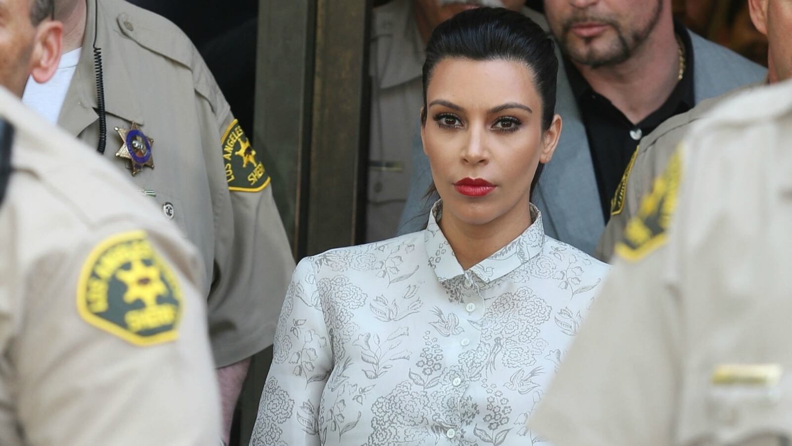 cheats/2013/04/19/kim-kardashian-divorce-settled/2013-04-13-witw-kardashian-final_rp2pcd