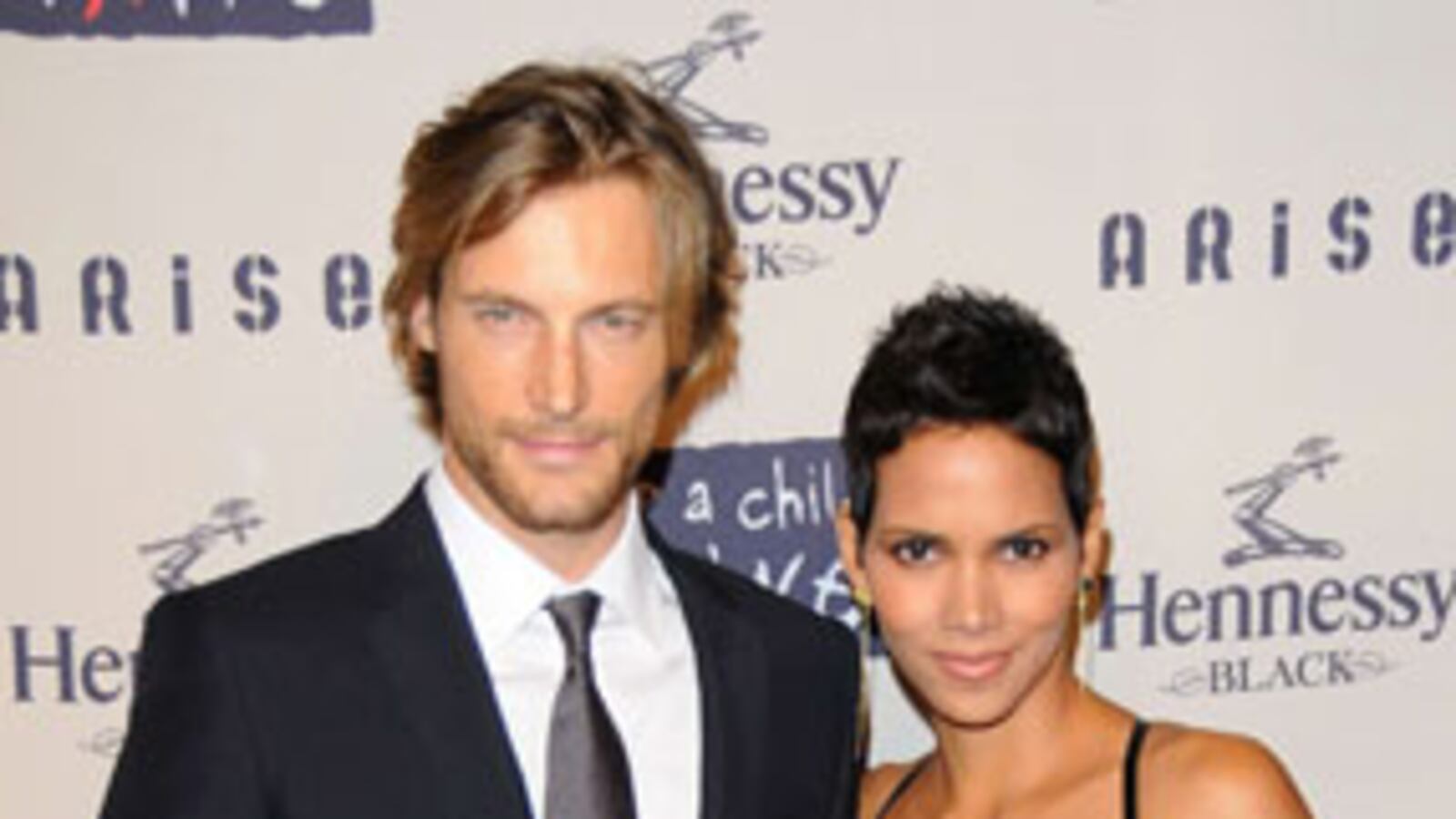 galleries/2009/10/16/keep-a-child-alive-benefit-concert/keep-a-child-alive---berry_tj50vq