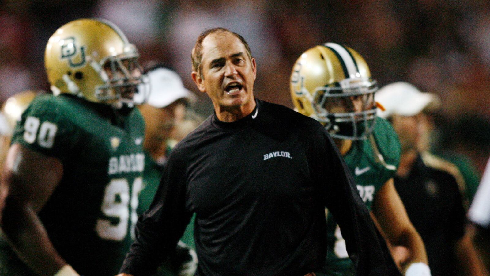 cheats/2016/11/08/baylor-dodges-penn-state-style-sanctions/161108-baylor-ncaa-sanctions-cheat_bbhism