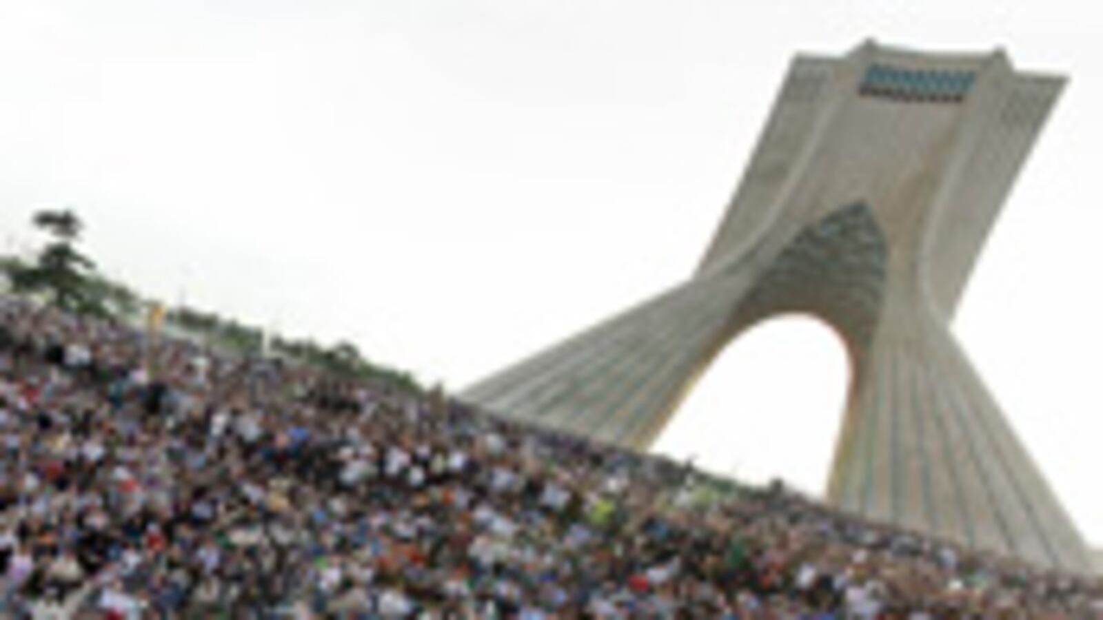 articles/2009/06/16/is-irans-regime-cracking/nematt-iran-election_32235_vjksre
