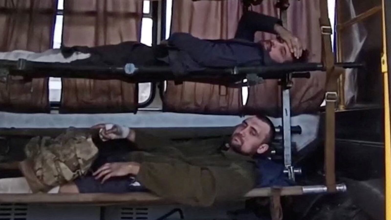 2022-05-17T103132Z_1066508152_RC2Y8U9AG11R_RTRMADP_3_UKRAINE-CRISIS-RUSSIA-AZOVSTAL_yrkiqp