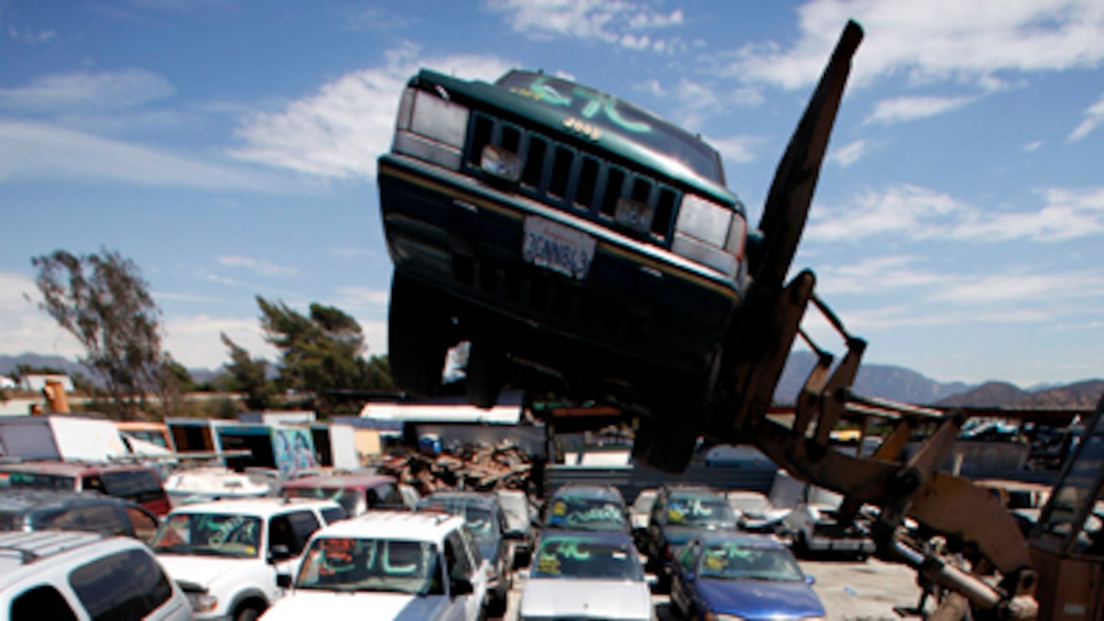 cheats/2009/08/06/senate-approves-clunkers-cash/cash-for-clunkers_ckkkwo