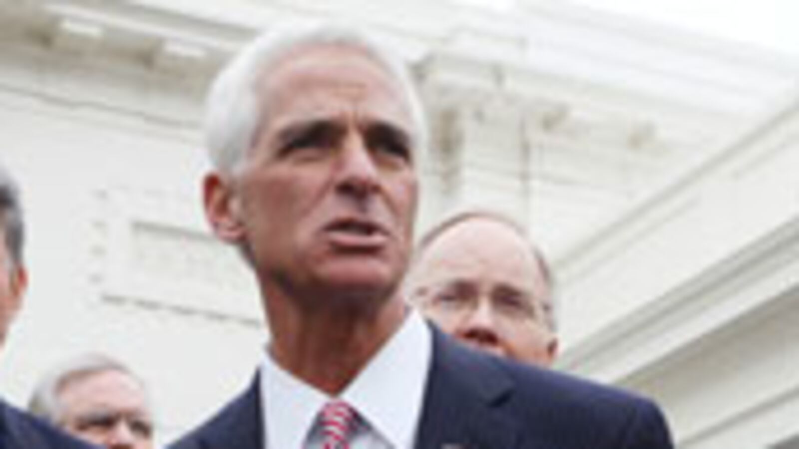 articles/2010/04/30/the-phony-centrism-of-charlie-crist/avlon-crist_97280_fk0kio