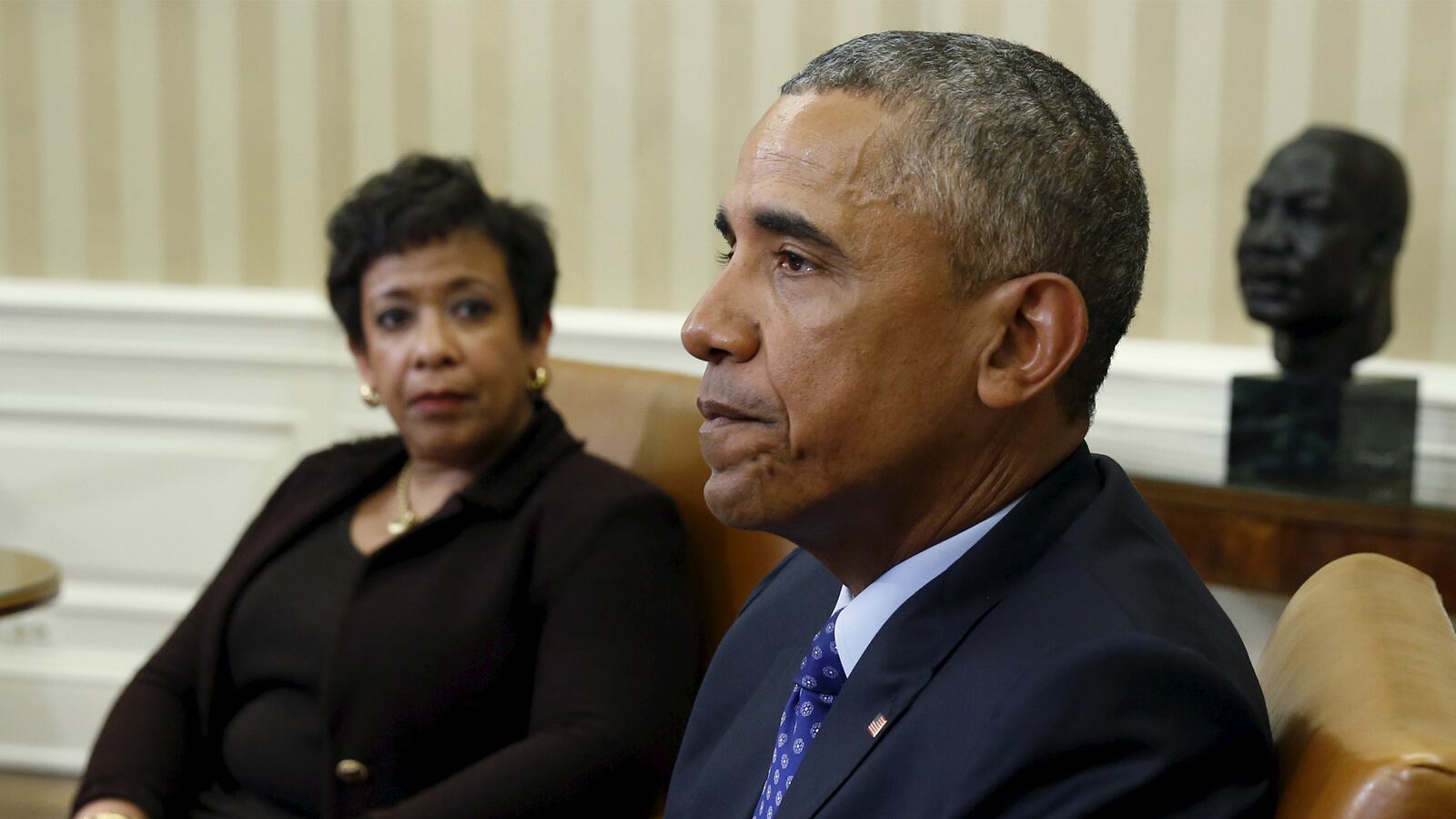 articles/2016/01/04/obama-takes-his-last-shot-at-gun-control/160104-clift-obama-guns-tease_hgopyo