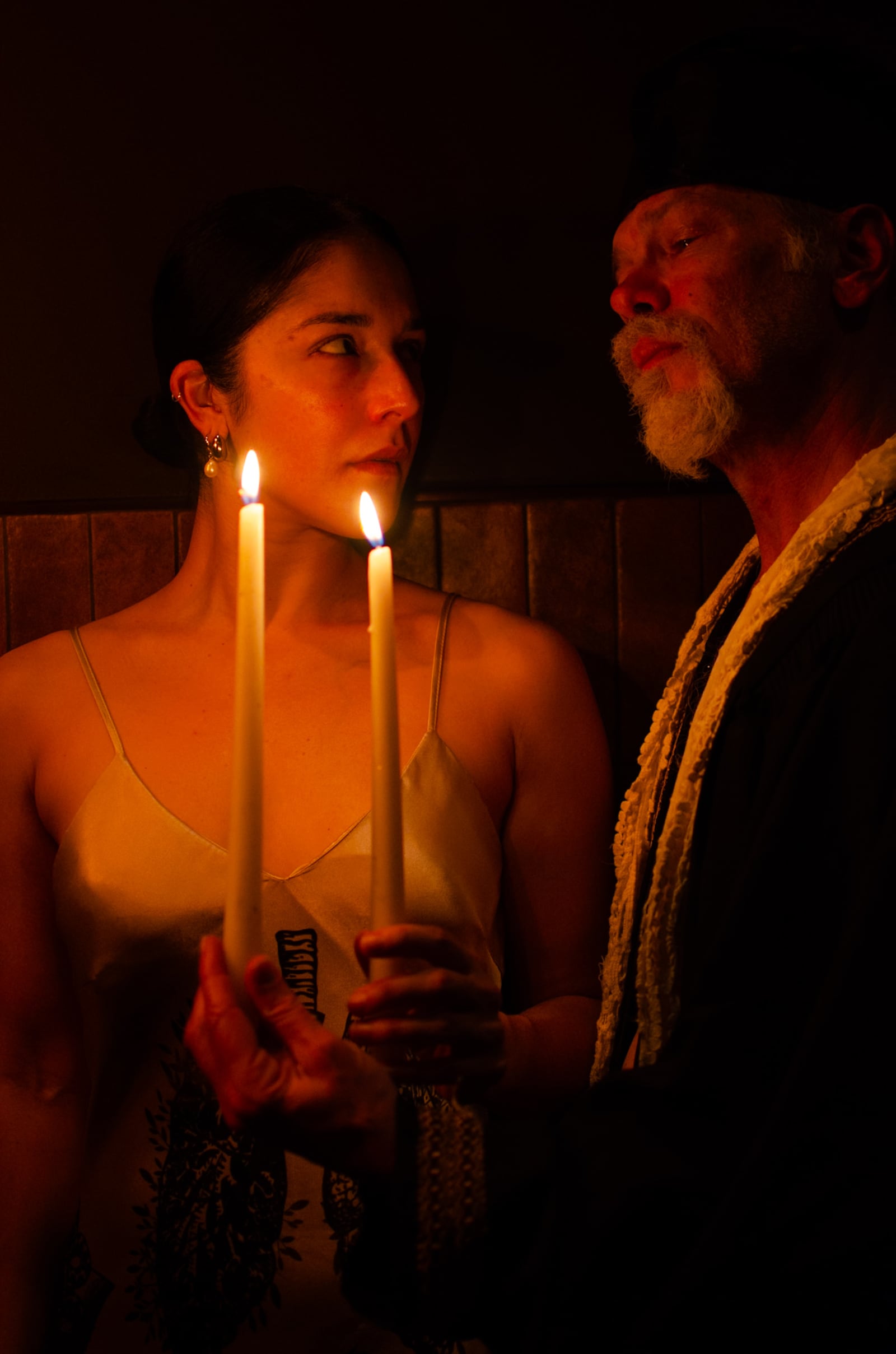 The cast of "The Death of Rasputin" consisted of four actors.