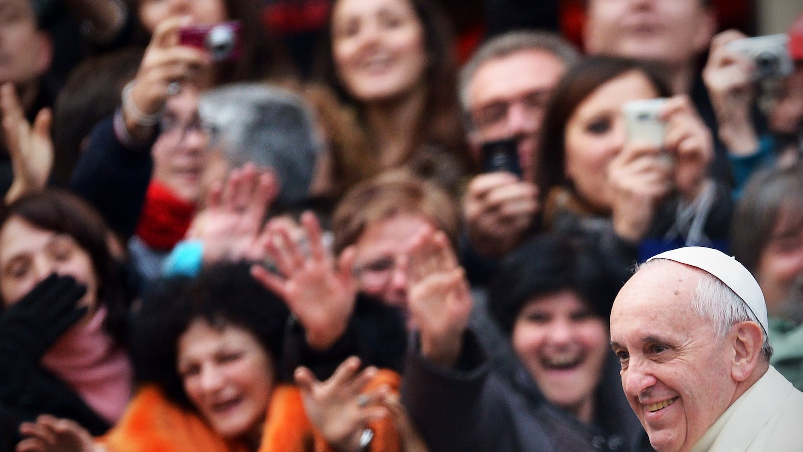 articles/2013/12/20/does-pope-francis-have-a-woman-problem/131219-nadeau-pope-women-tease1_tmkody