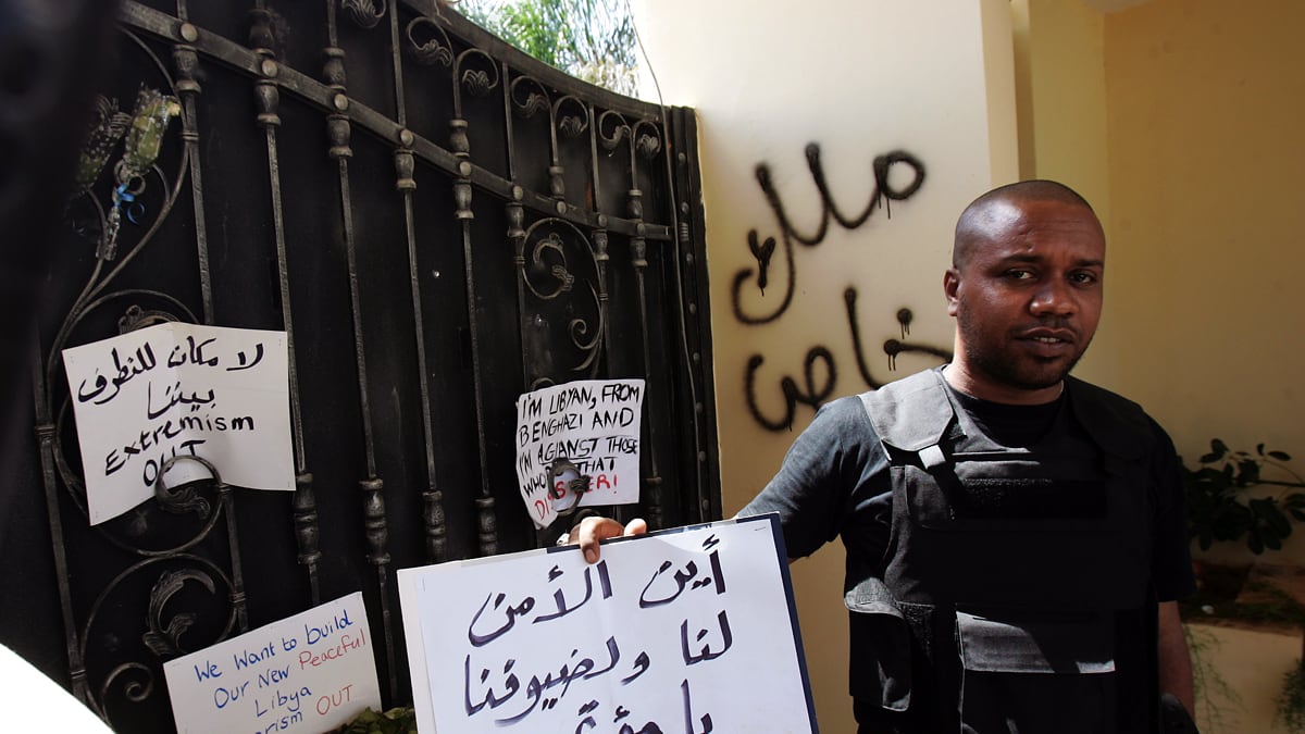 articles/2012/10/03/benghazi-backlash-mideast-implosion-jobless-numbers-the-real-potential-october-surprises/october-surprise-libya-scandal-avlon_p65nrg