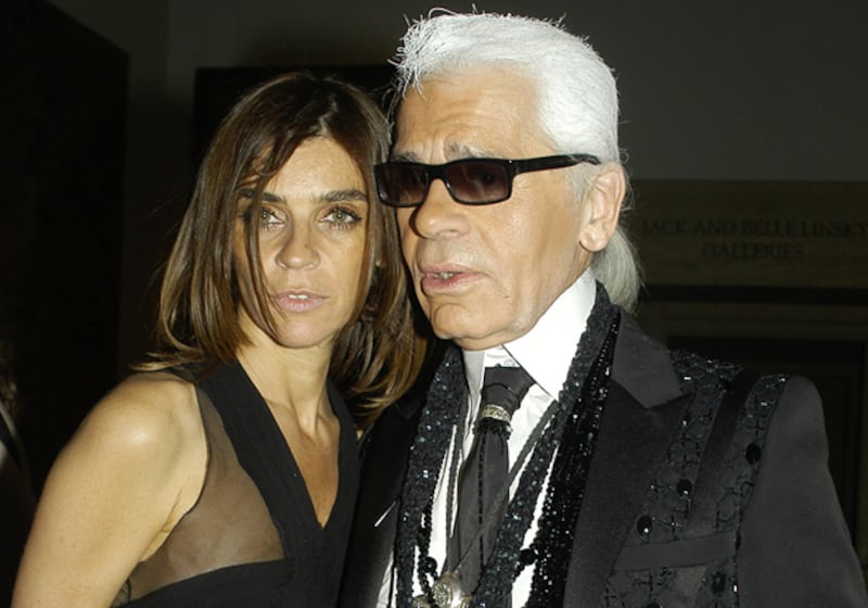 galleries/2010/12/18/carine-roitfeld/71_ikox3p