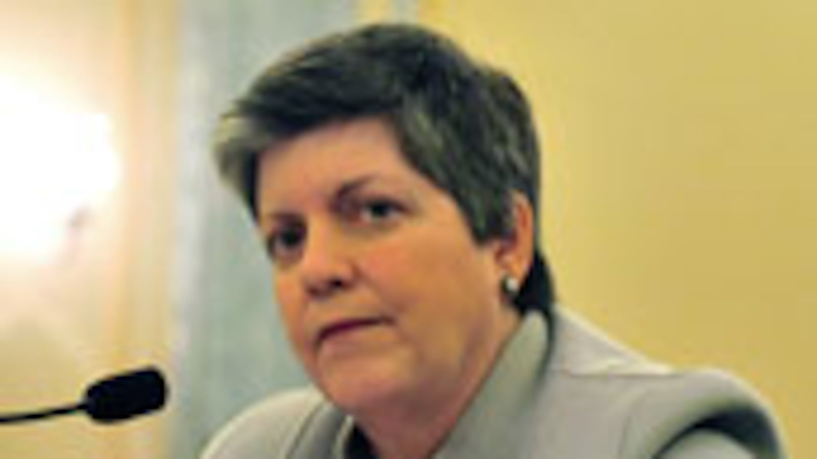articles/2009/12/29/heckuvajob-napolitano/salam-napolitano-1_72235_ggb9xz