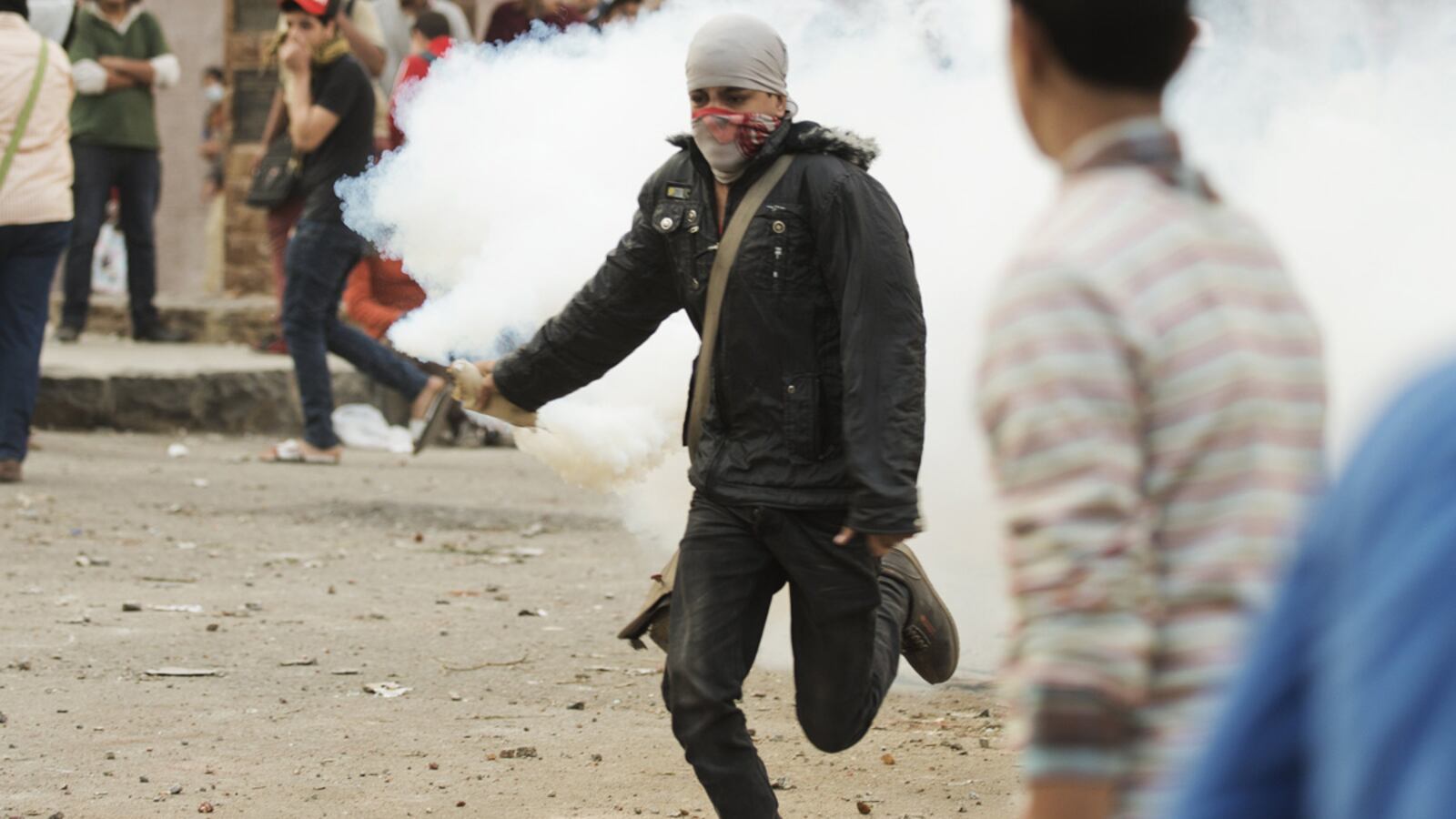 cheats/2012/11/29/egypt-constitution-almost-ready/egypt-constitution-crisis-cheat_ll4vmo