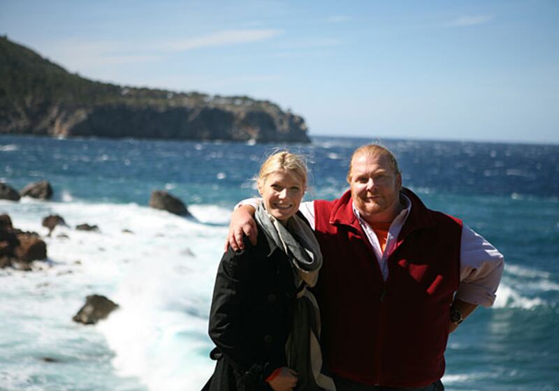 galleries/2010/08/16/women-who-travel/lady-travelers---paltrow_w4gsmv