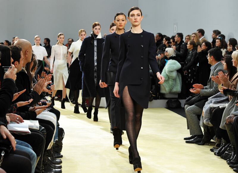 galleries/2010/09/29/paris-fashion-week-preview/paris-fashion-preview---celine_dd8wx3