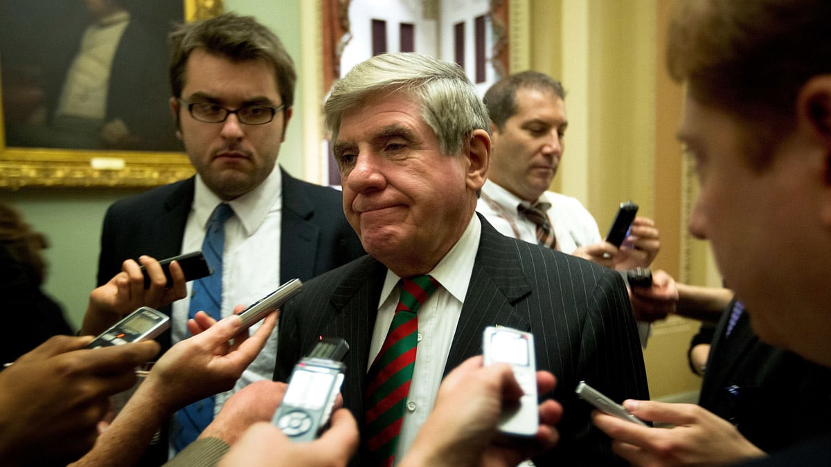 articles/2011/12/28/sen-ben-nelson-s-retirement-signals-twilight-of-blue-dog-democrats/ben-nelson-avlon_mjomqi