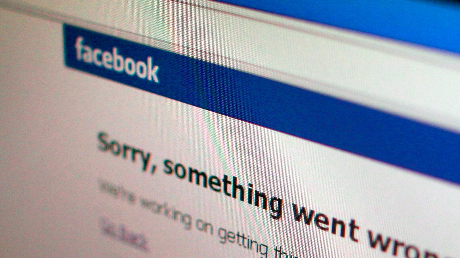 cheats/2014/06/30/facebook-defends-experimenting-on-users/140630-facebook-cheat_cwgfmr