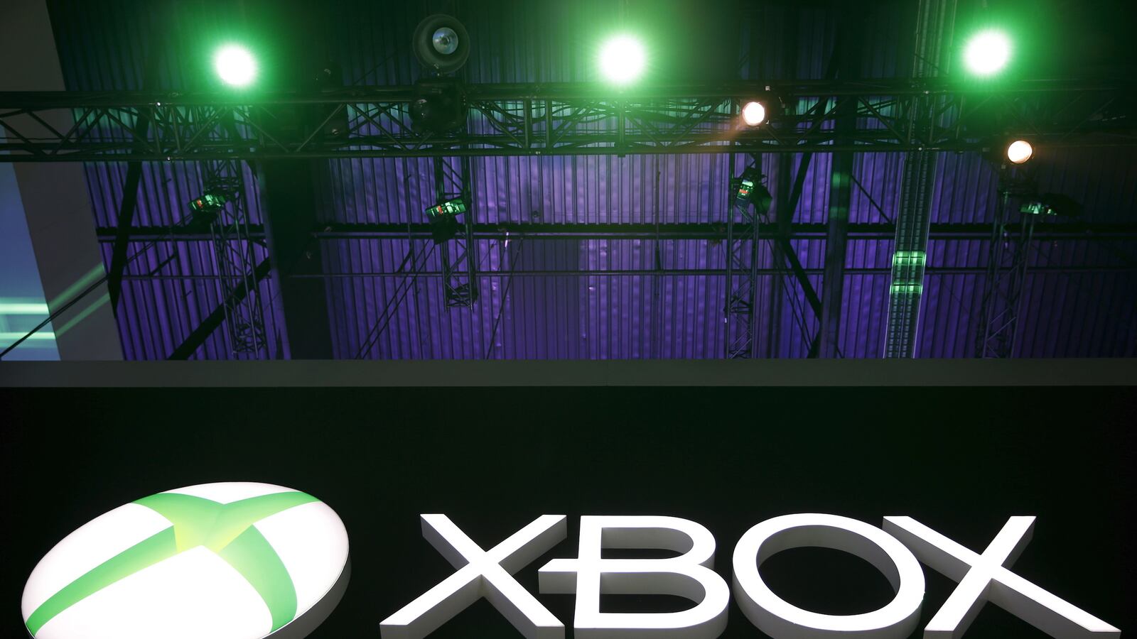 cheats/2015/07/26/china-ends-video-game-ban/150726-china-cheat_anxz1e