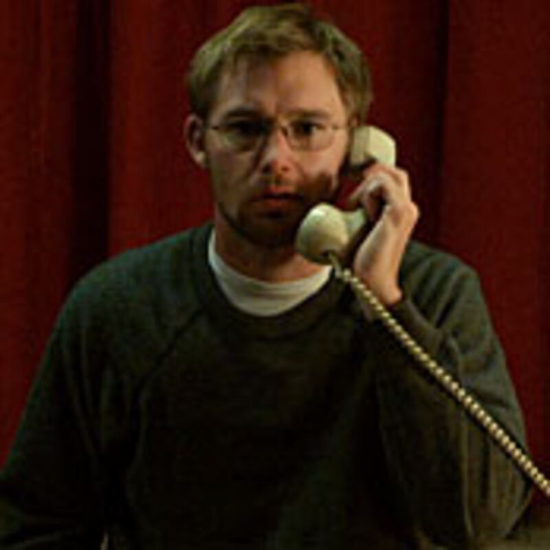 articles/2010/03/04/the-yes-list-an-indie-film-dials-l-for-love/easier-with-practice_r4fdqt