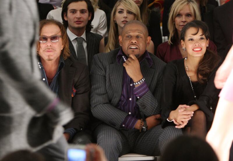 galleries/2009/02/16/fashion-week-front-row/fashion-week-rourke_yg3inq