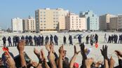 cheats/2011/02/20/bahrain-protesters-lay-down-demands/leigh-bahrain-update-219_161259_rwqcdr