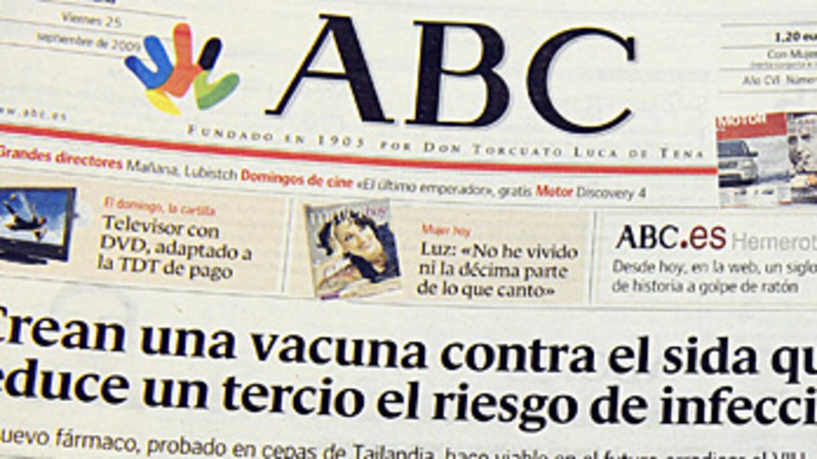 articles/2009/09/27/un-photo-disaster/mccain-goth_b6cghp