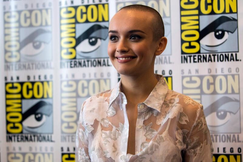 articles/2014/07/30/are-buzz-cuts-the-next-big-trend-christian-dior-unites-with-princess-grace-foundation/140730-olivia-cook-shaved-head-tease_izuet4