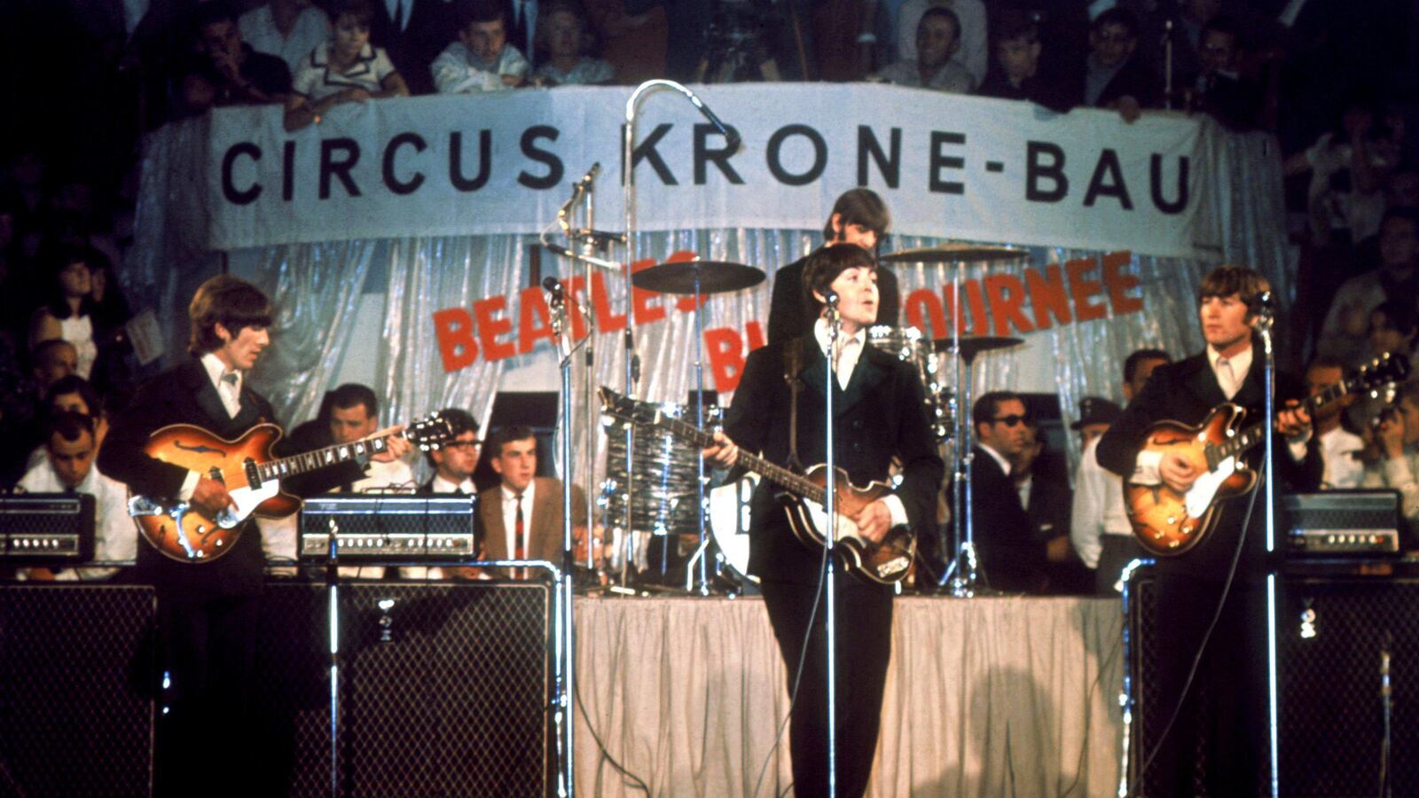 articles/2016/08/05/the-beatles-revolver-turns-50-a-psychedelic-masterpiece-that-rewrote-the-rules-of-rock/160804-williams-beatles-tease_xjw76g