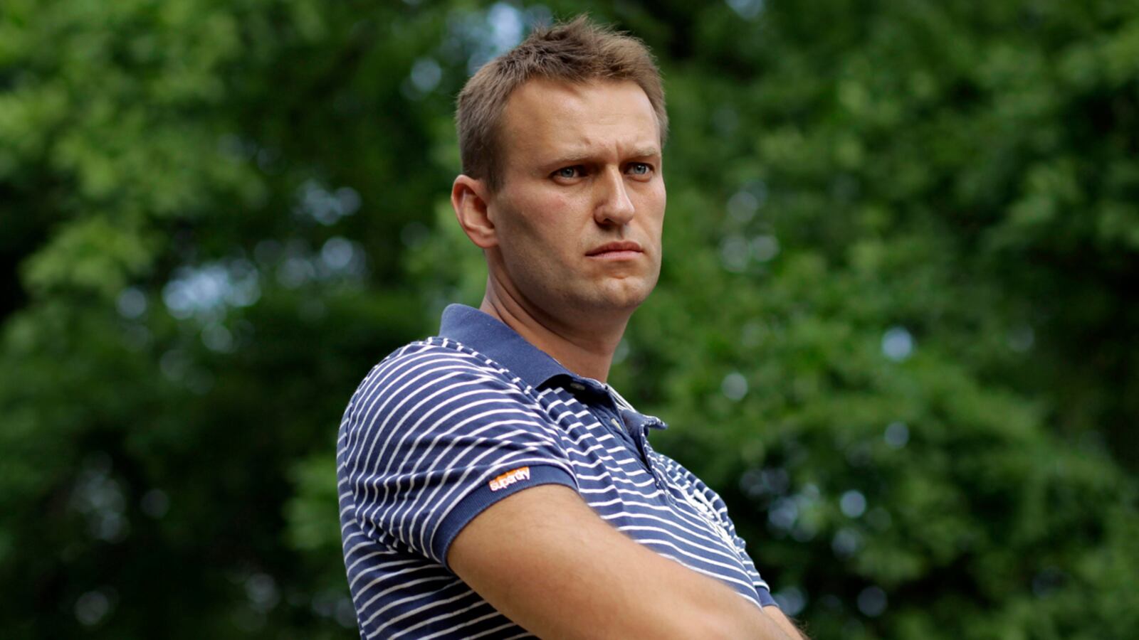 cheats/2011/12/20/russian-blogger-released/alexei-navalny-russian-blogger-cs_jvj4vx