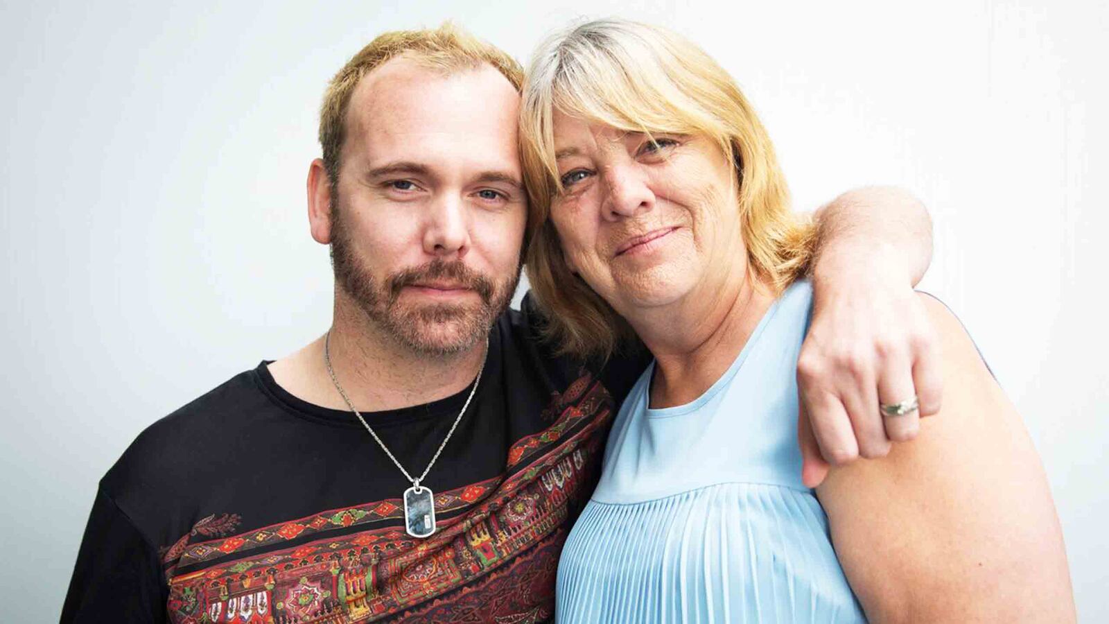 180213-Munn-Charlie-Debbie-Photo-lede_xkwa3n