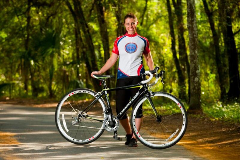 articles/2013/09/21/meet-kiersten-downs-she-biked-3-800-miles-for-student-veterans/130920-biking-vet-embed_cgegeh