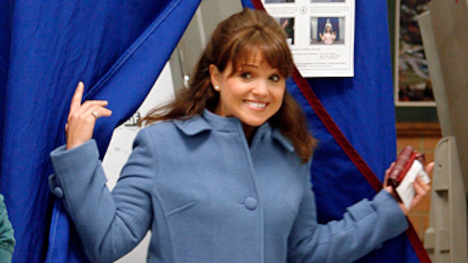 articles/2010/11/02/meghan-mccains-midterm-election-predictions/mccain-christine-odonnell-will-win_138229_d7qikj