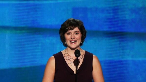 articles/2012/09/11/slurs-only-bolster-sandra-fluke-s-cause/fluke-frum_ctibtw