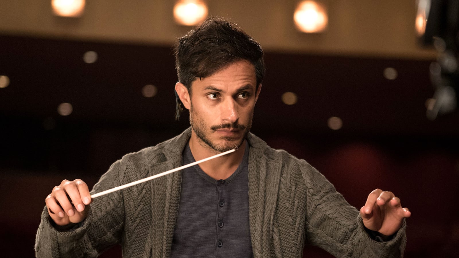 articles/2016/01/08/gael-garcia-bernal-trump-s-hate-speech-is-the-genesis-of-genocide/160107-wilstein-gael-garcia-bernal-tease_db6psp