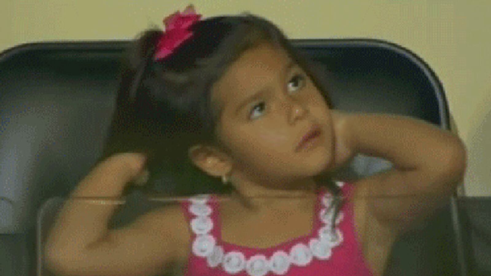 articles/2012/09/05/julian-castro-s-daughter-carina-victoria-democratic-convention-star/carina-castro-fernandez-vid-still-tease_vdyycm