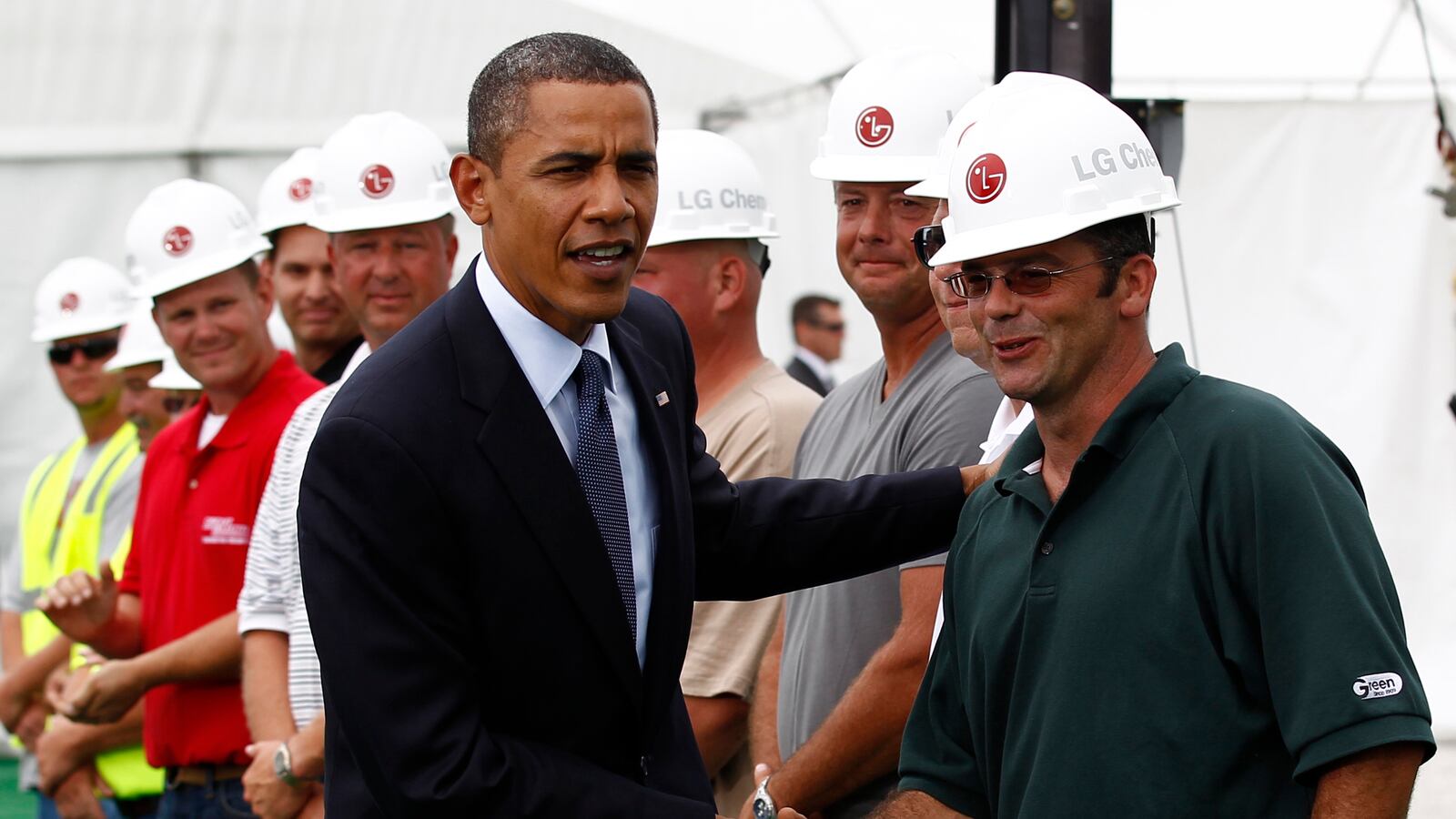 articles/2014/04/10/obama-loves-labor-on-the-down-low/140409-freedlander-obama-labor_jtw4pm