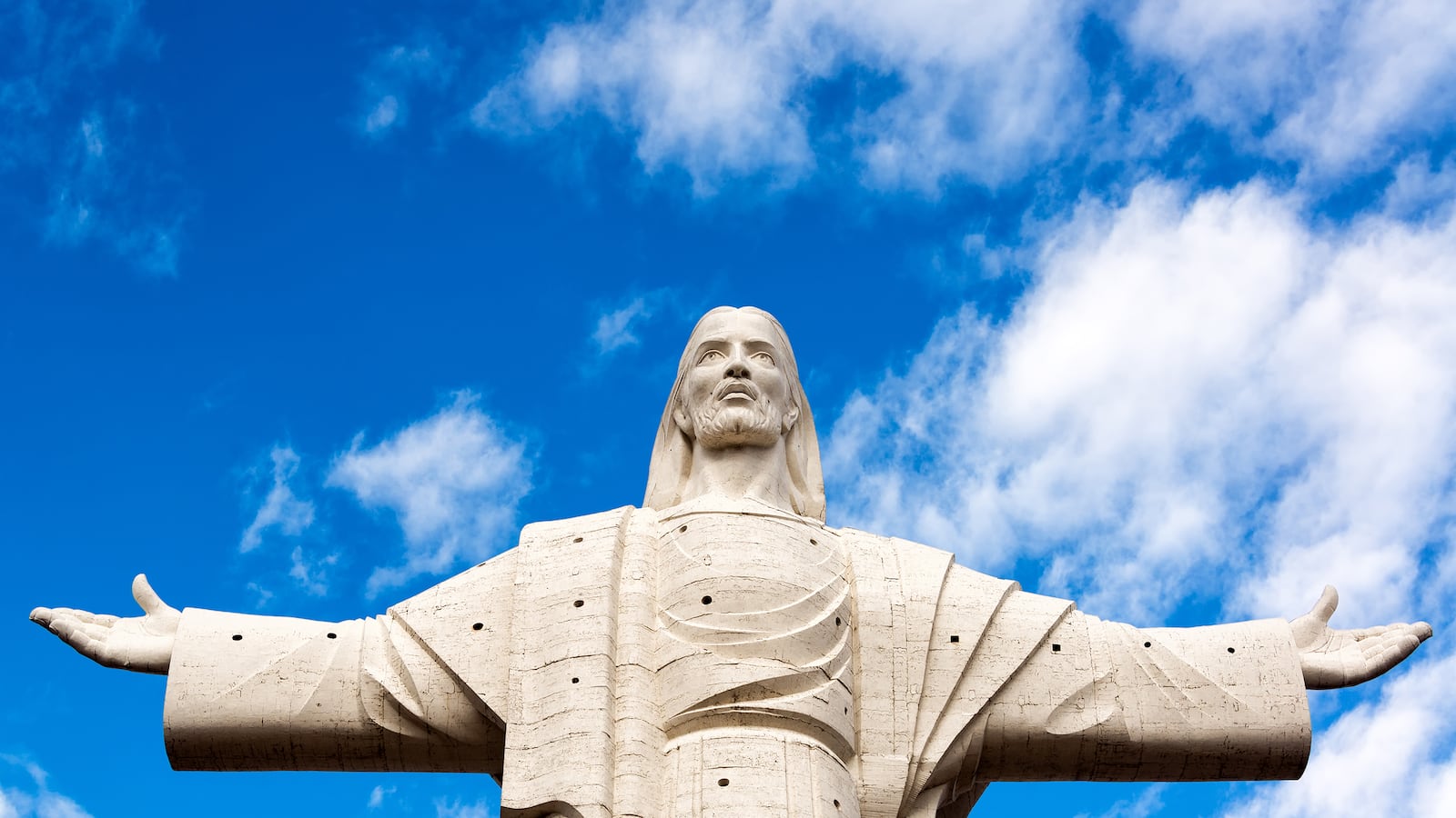 articles/2017/04/16/can-you-ever-repay-jesus-christ/170414-moss-christ-tease_iqu13d