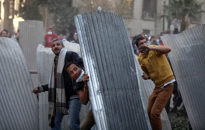 galleries/2013/01/29/rage-in-egypt-over-port-said-verdict-morsi-government-photos/egypt-unrest-12_ad3flm