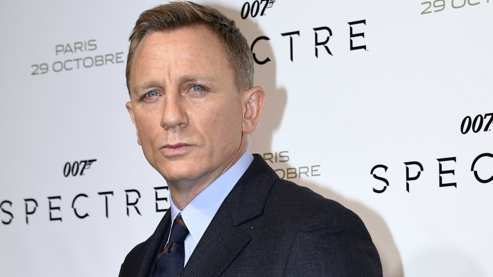 daniel-craig-james-bond_aytfrm